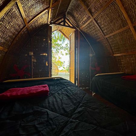 Rafikis Retreat Hostel Derm Tkov Village Luaran gambar